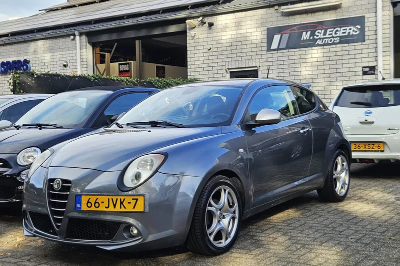 Alfa Romeo MiTo (2009)