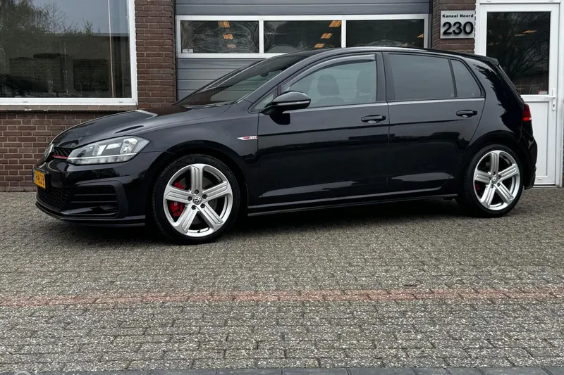 Volkswagen Golf (2018)
