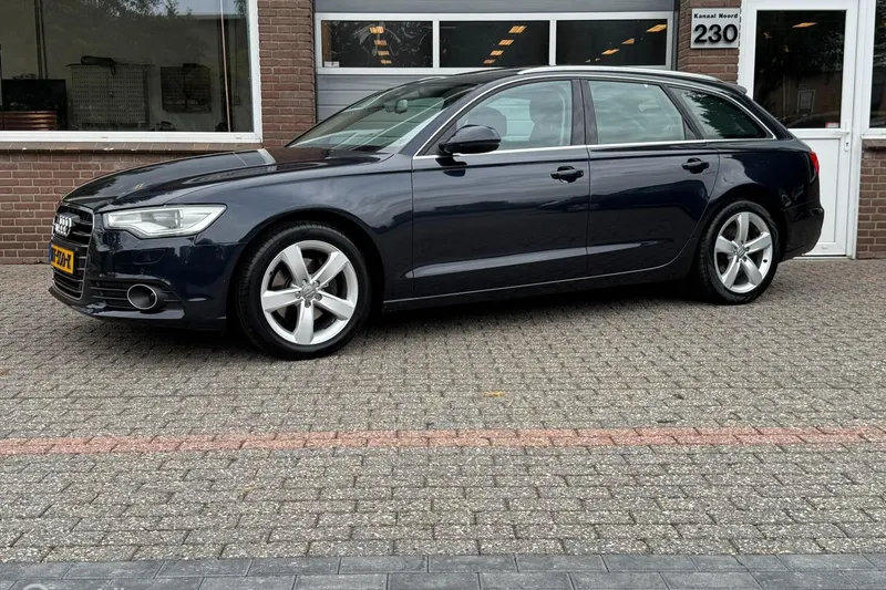 Audi A6 (2012)