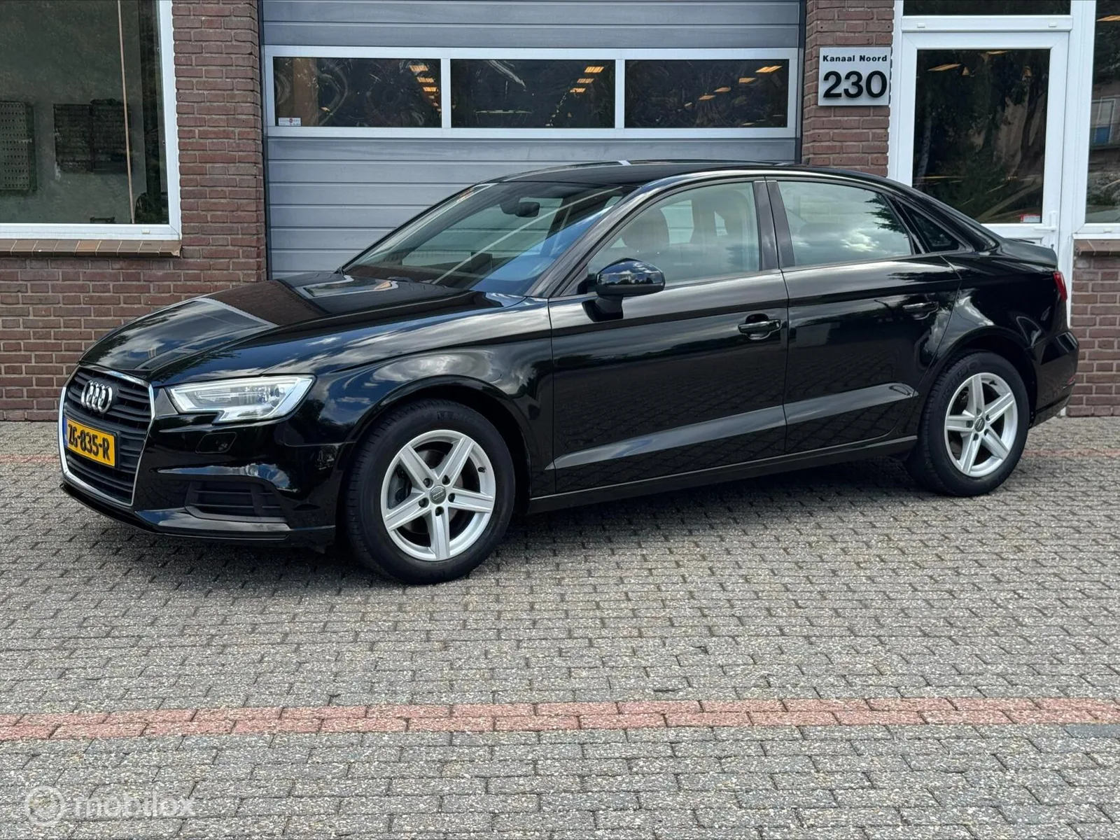 Audi A3 (2019) — foto 1