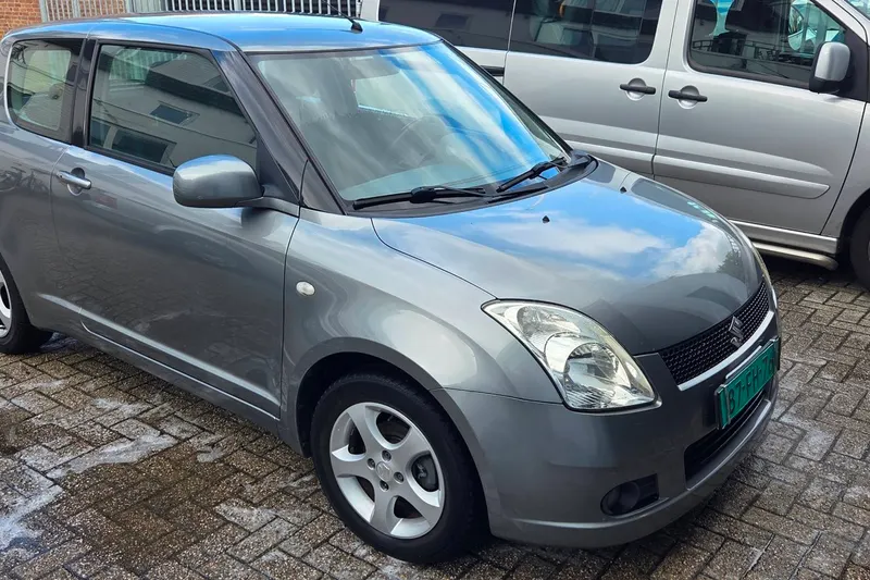 Suzuki Swift (2007)