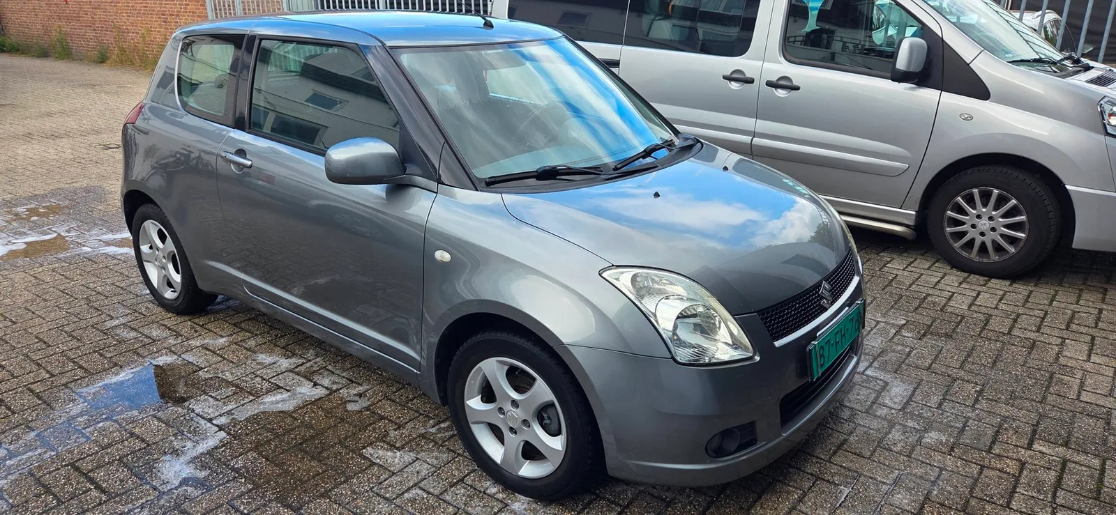 Suzuki Swift (2007) — foto 1