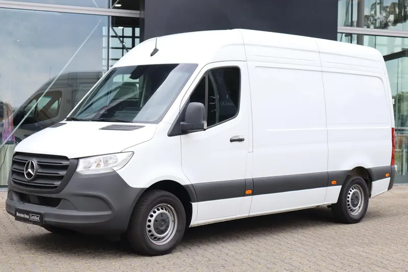 Mercedes-Benz Sprinter (2024)