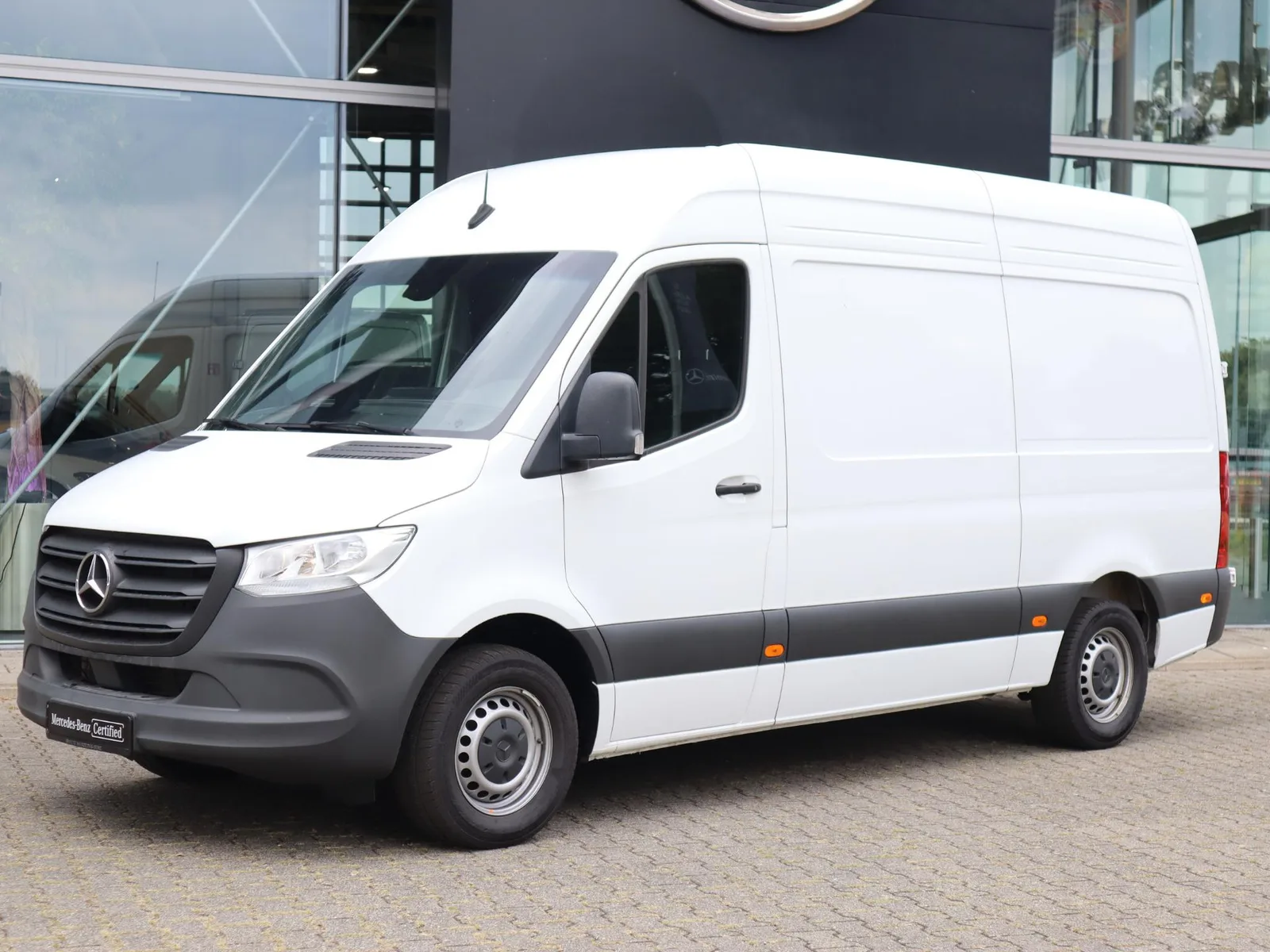 Mercedes-Benz Sprinter (2024) — foto 1