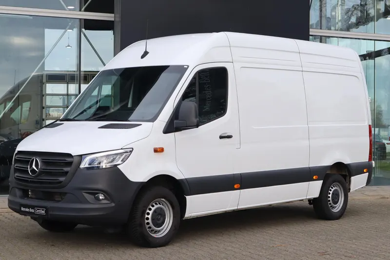 Mercedes-Benz Sprinter (2024)