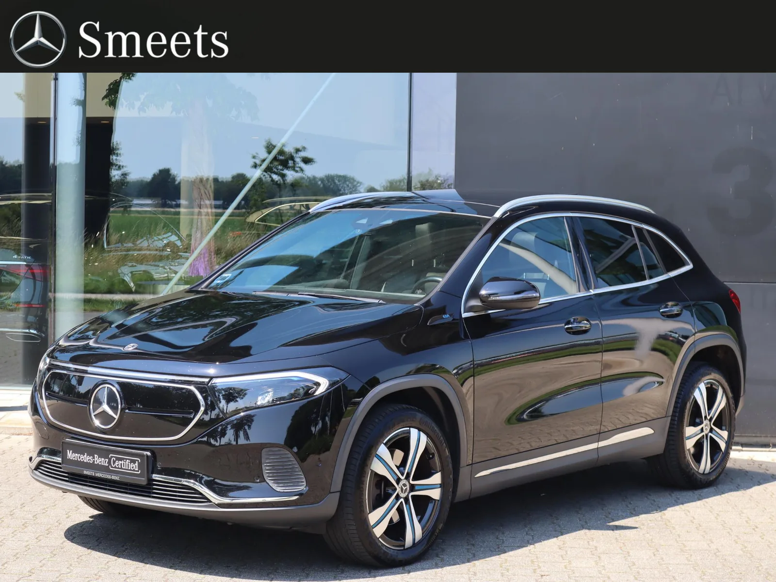 Mercedes-Benz EQA (2021) — foto 1