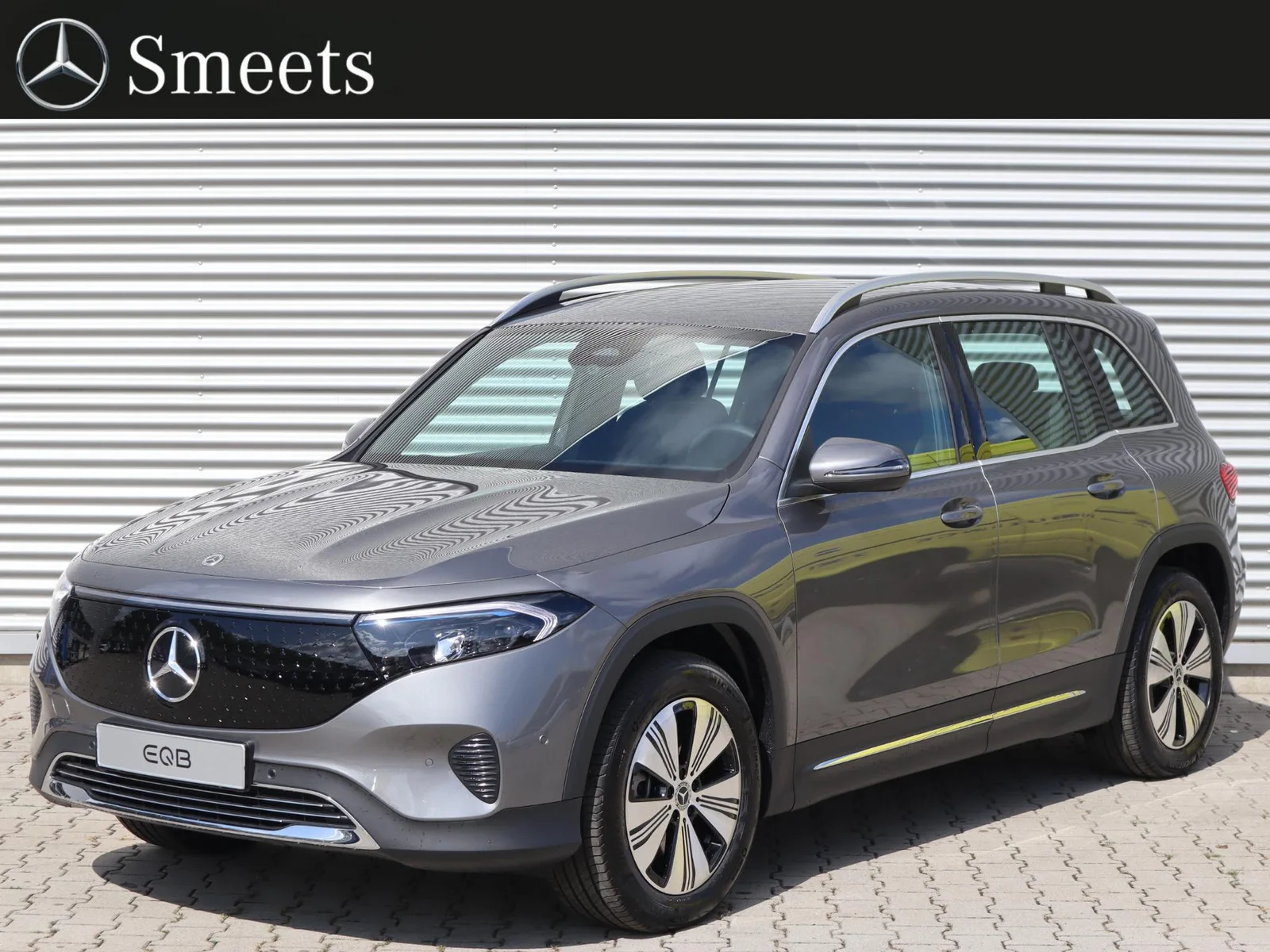 Mercedes-Benz EQB (2026) — foto 1