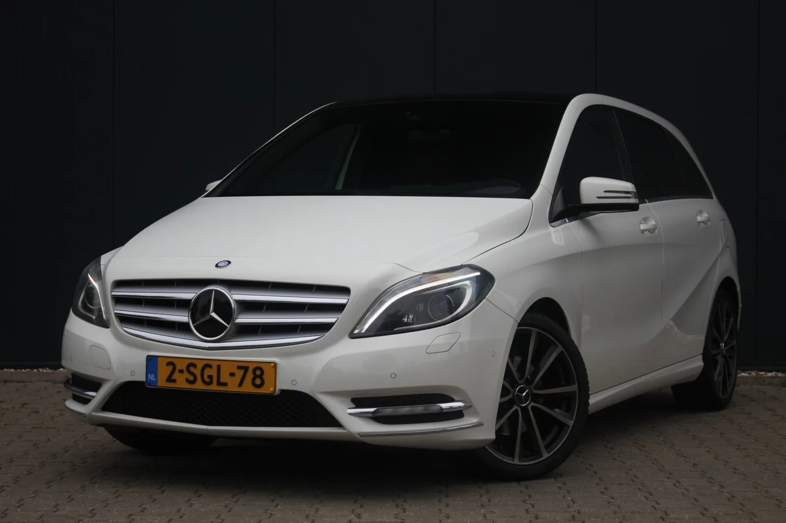 Mercedes-Benz B-Klasse (2013) — foto 1