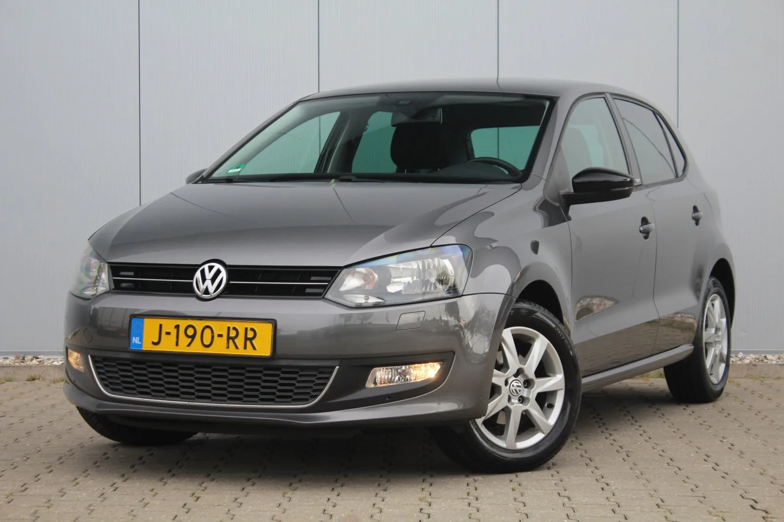 Volkswagen Polo (2011) — foto 1