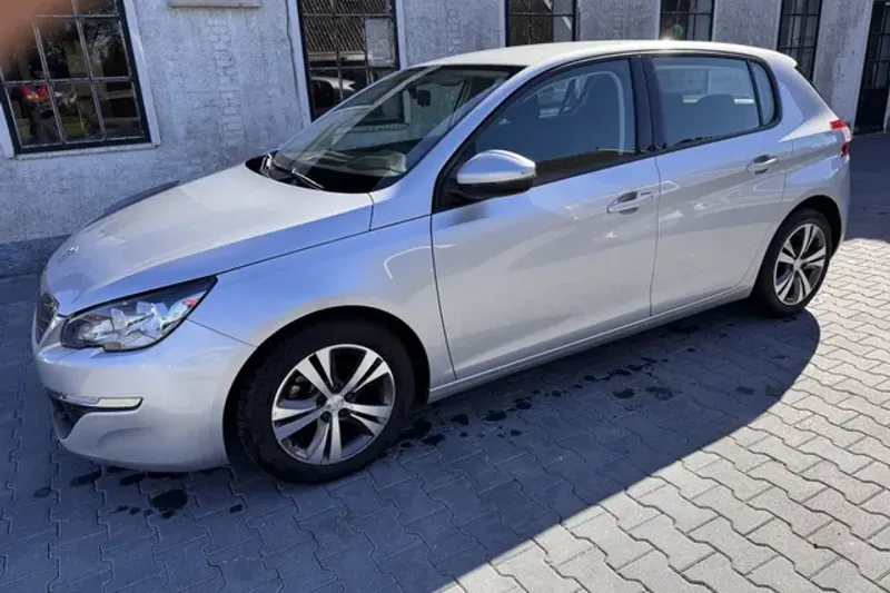 Peugeot 308 (2013)