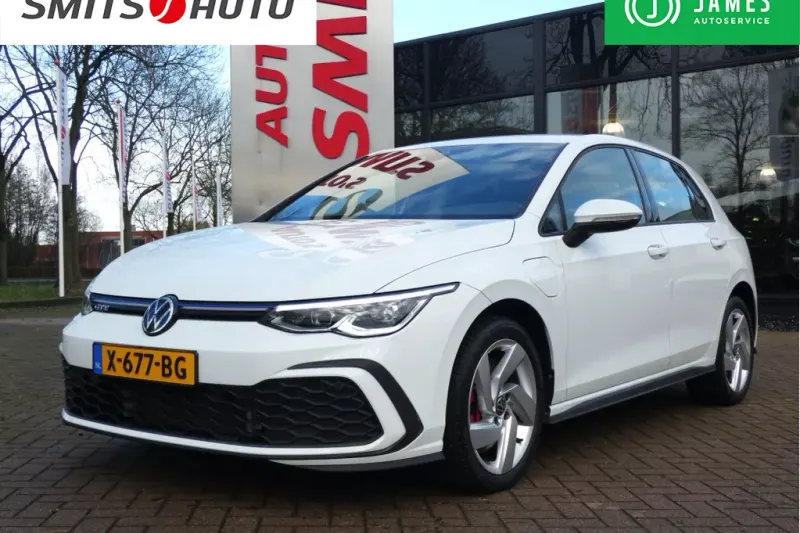Volkswagen Golf (2021)