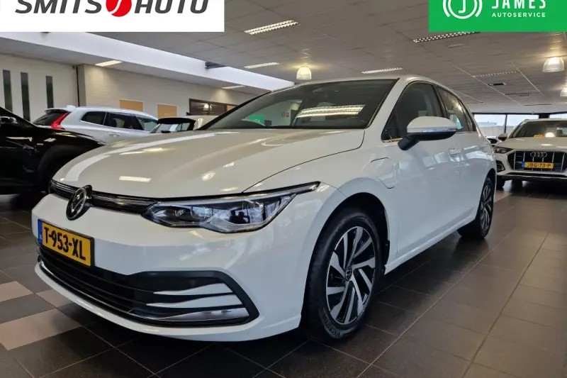 Volkswagen Golf (2021)