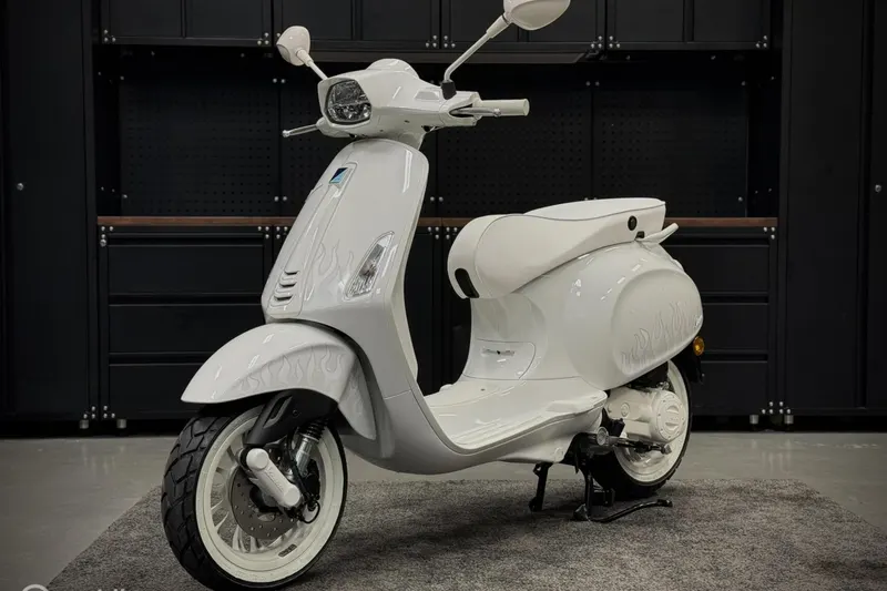 Vespa Sprint (2023)