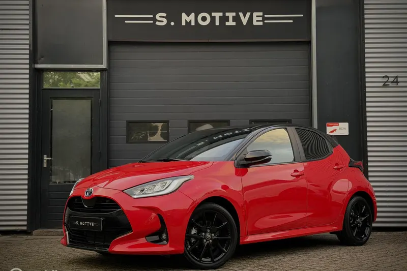 Toyota Yaris (2024)