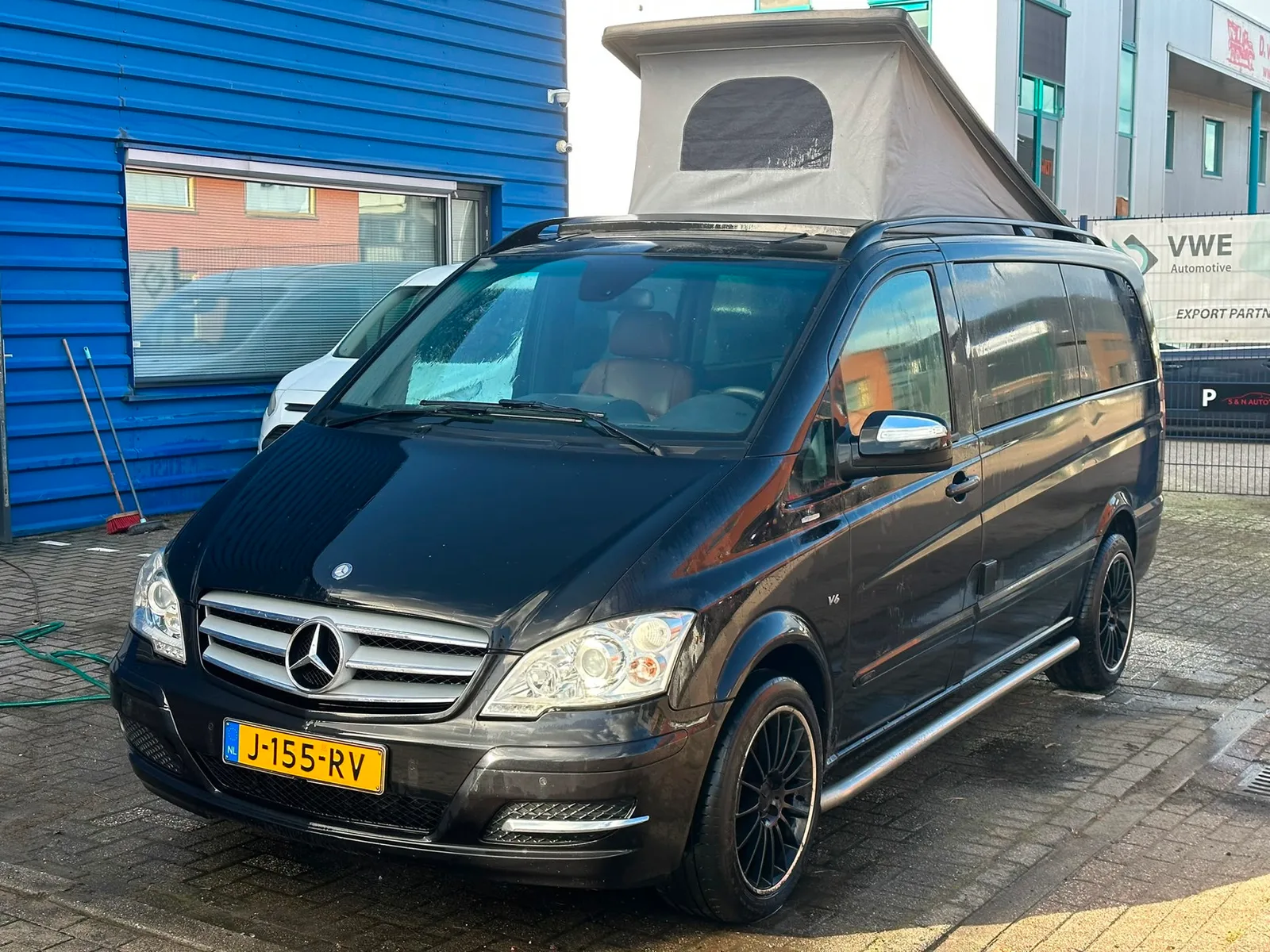 Mercedes-Benz Viano (2010) — foto 1