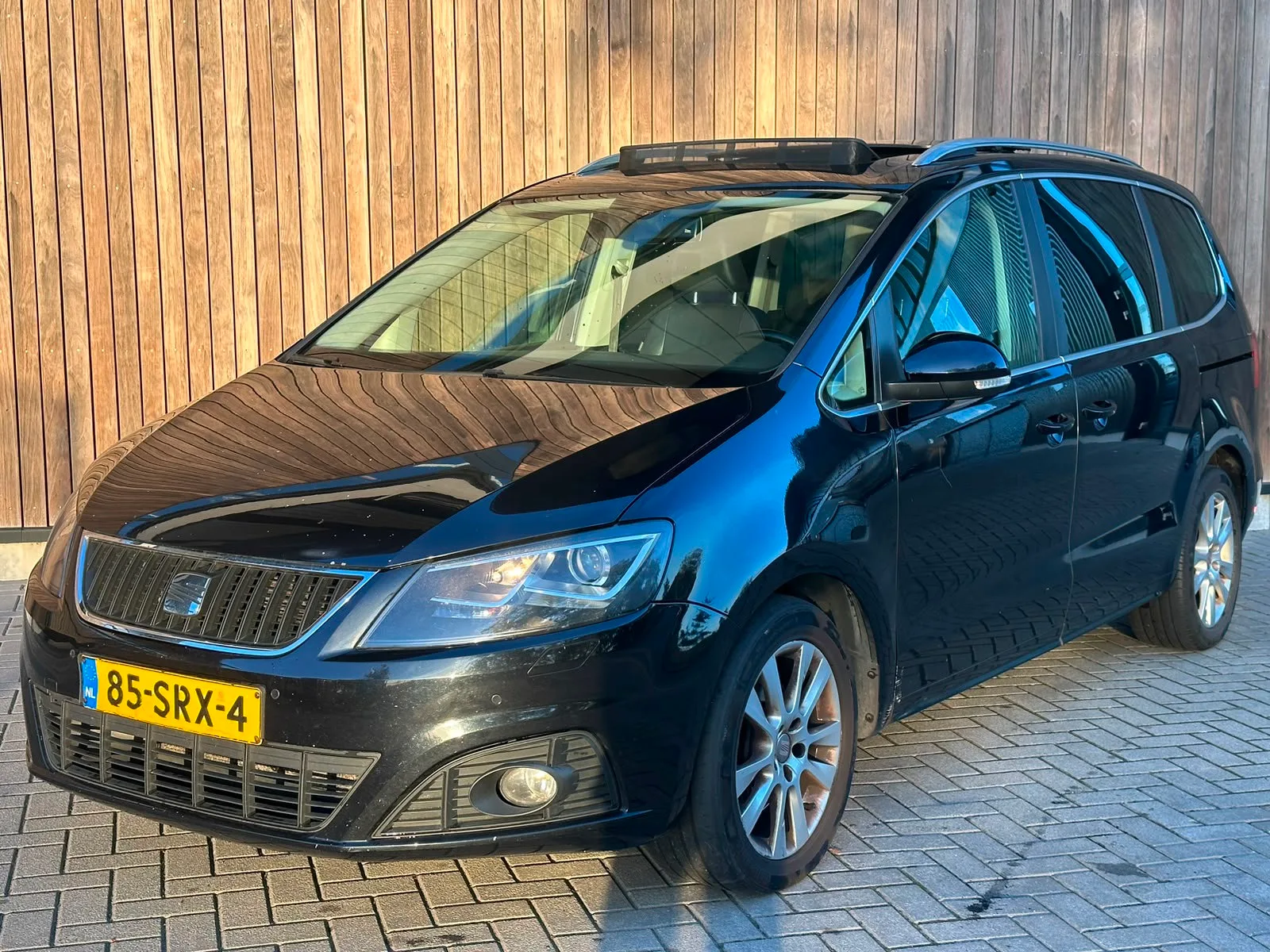 SEAT Alhambra (2011) — foto 1