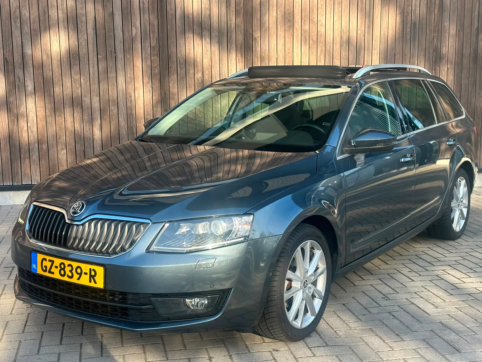 Škoda Octavia (2015) — foto 1