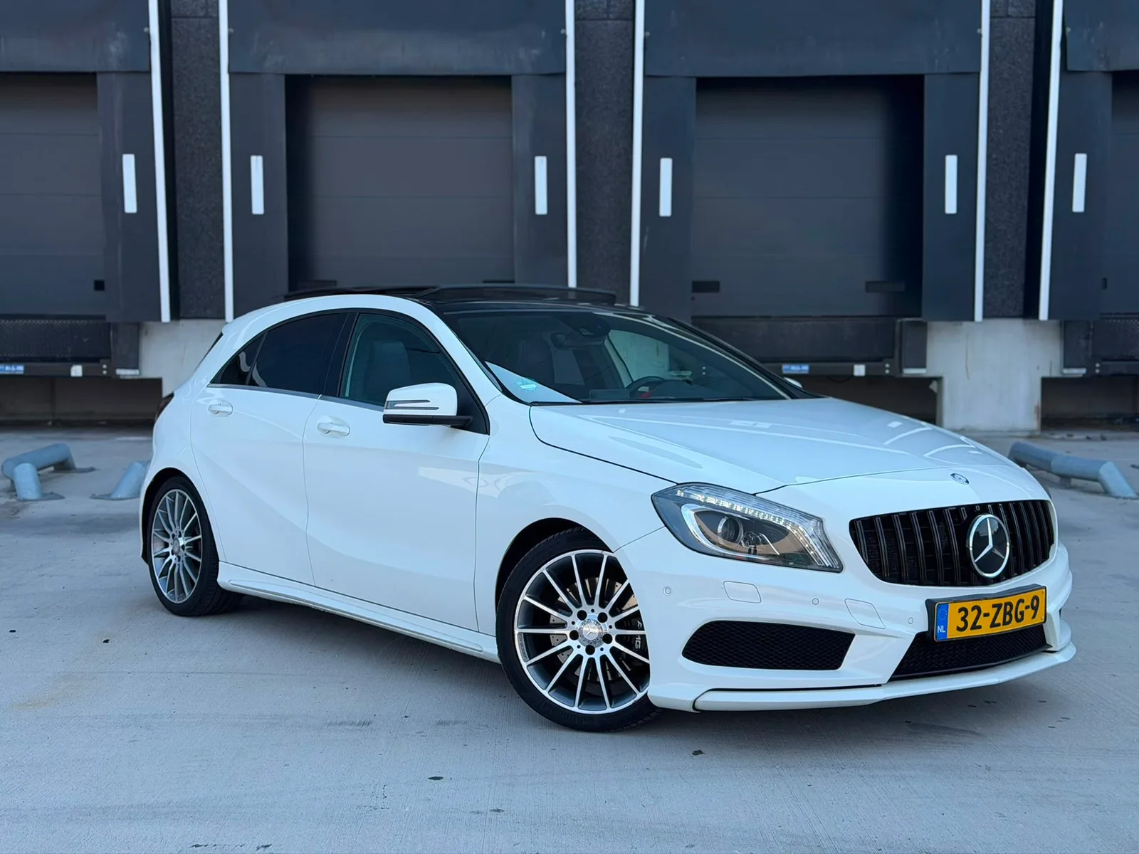Mercedes-Benz A-Klasse (2012) — foto 1