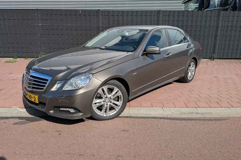 Mercedes-Benz E-Klasse (2010)