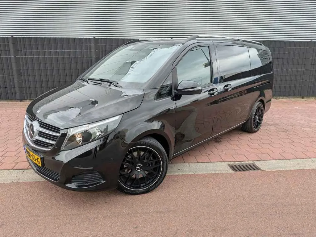 Mercedes-Benz V-Klasse (2018) — foto 1