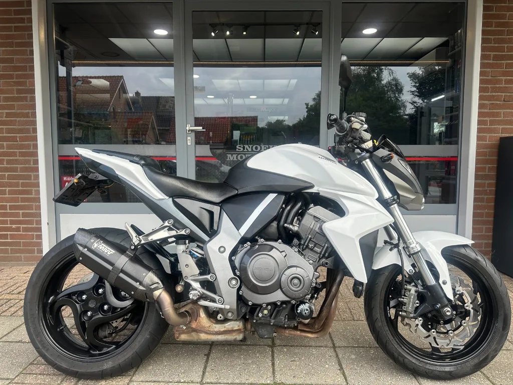 Honda CB1000R (2008) — foto 1