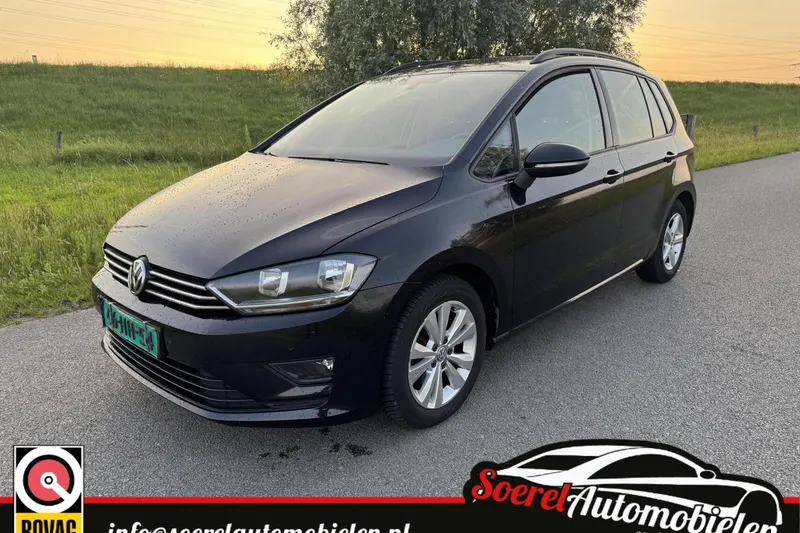Volkswagen Golf Sportsvan (2015)