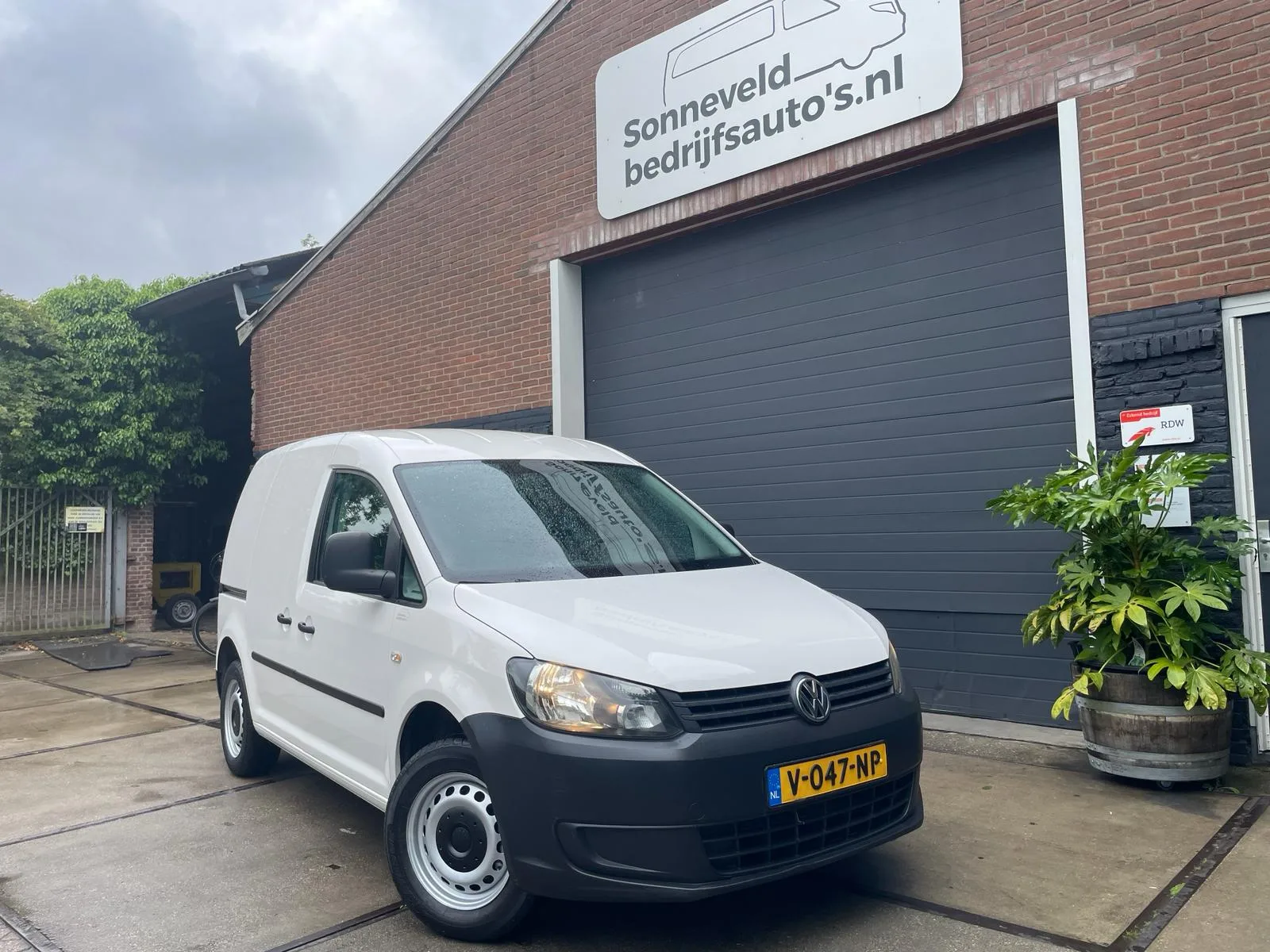 Volkswagen Caddy (2018) — foto 1