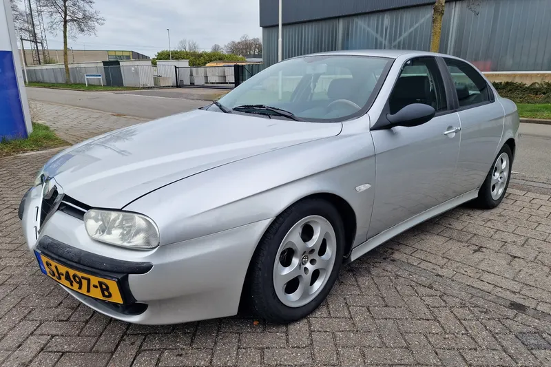 Alfa Romeo 156 (1999)