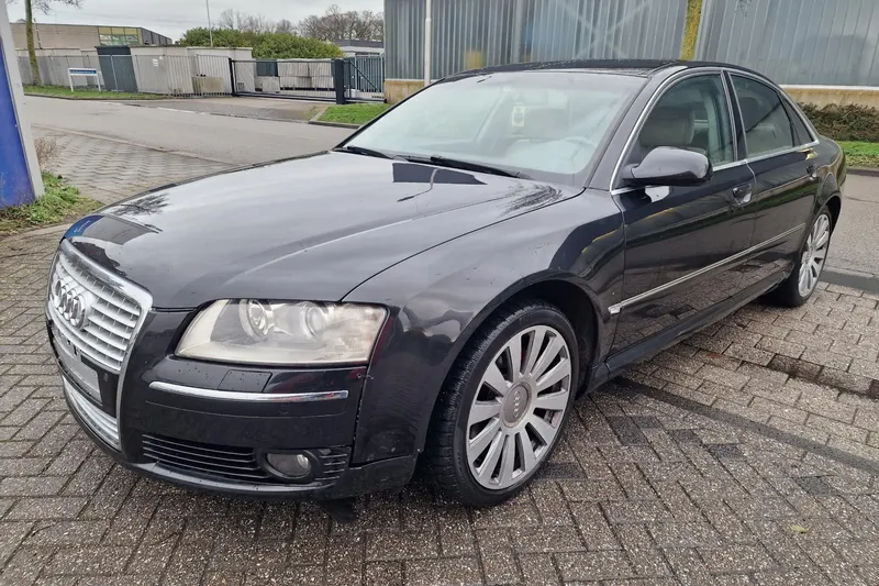 Audi A8 (2007)