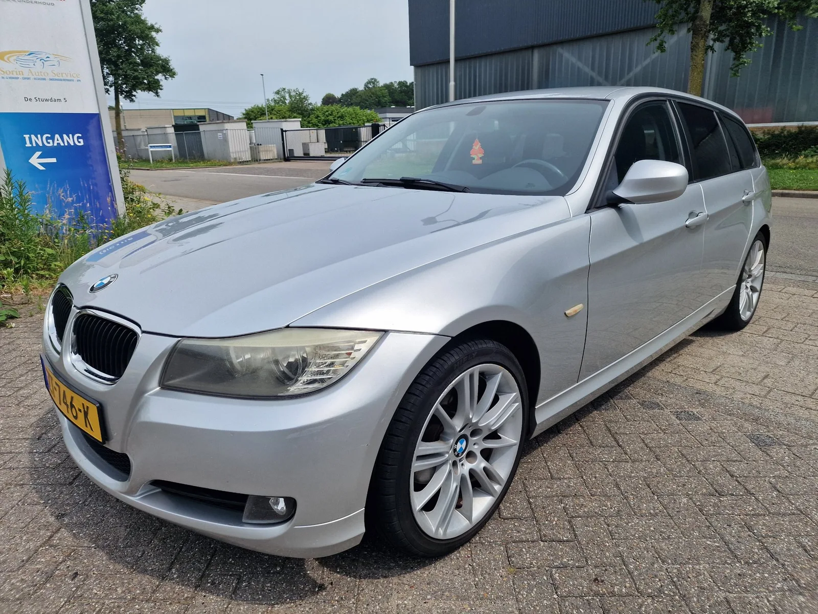 BMW 3-Serie (2009) — foto 1