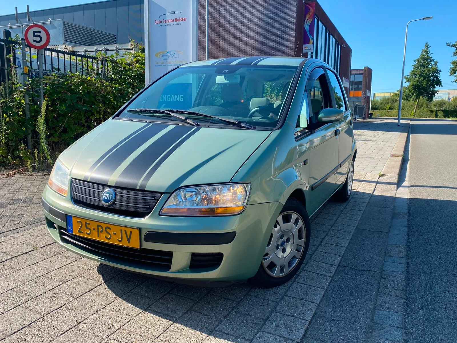 Fiat Idea (2004) — foto 1