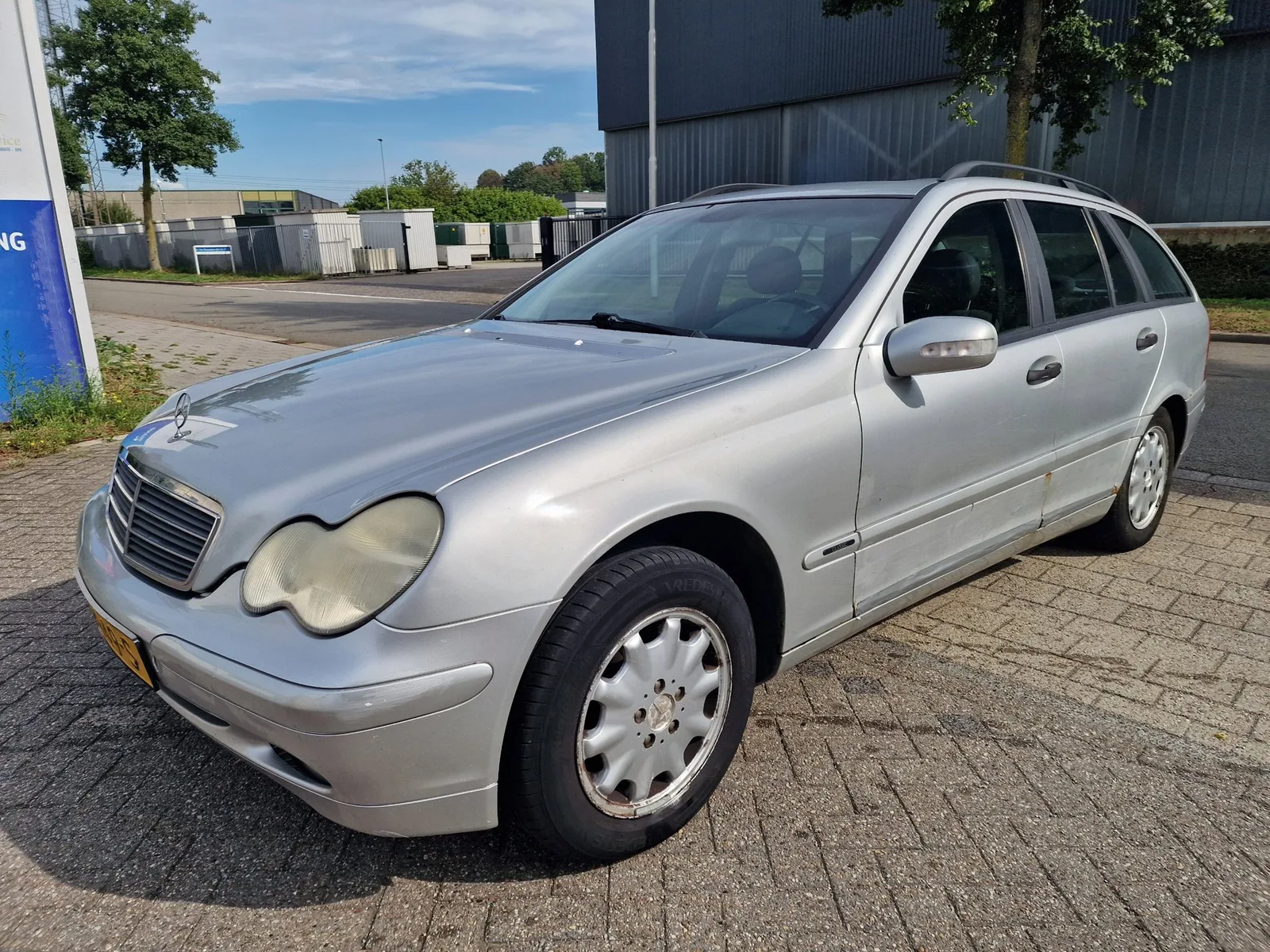 Mercedes-Benz C-Klasse (2001) — foto 1