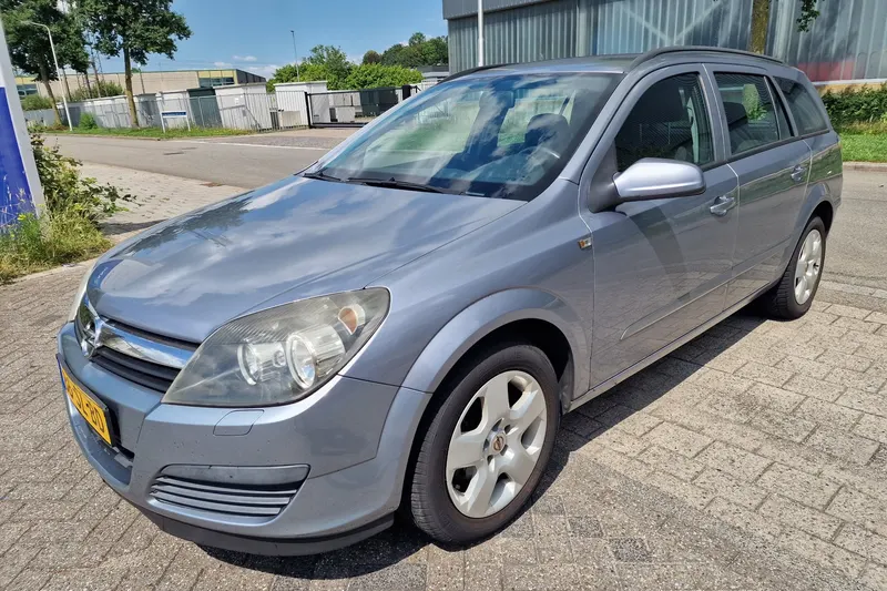 Opel Astra (2006)