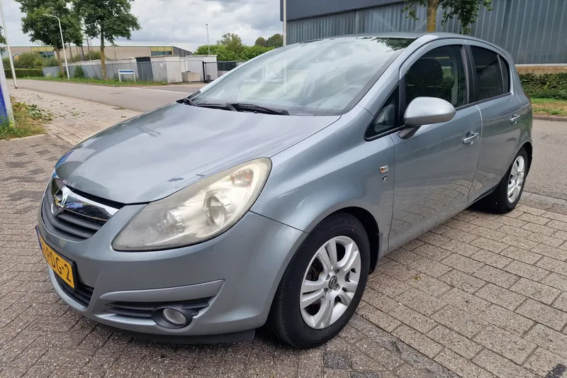 Opel Corsa (2011)