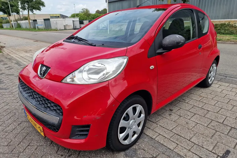 Peugeot 107 (2011)