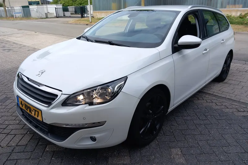 Peugeot 308 (2015)