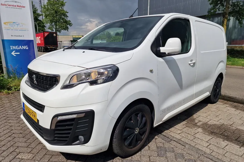 Peugeot Expert (2017)