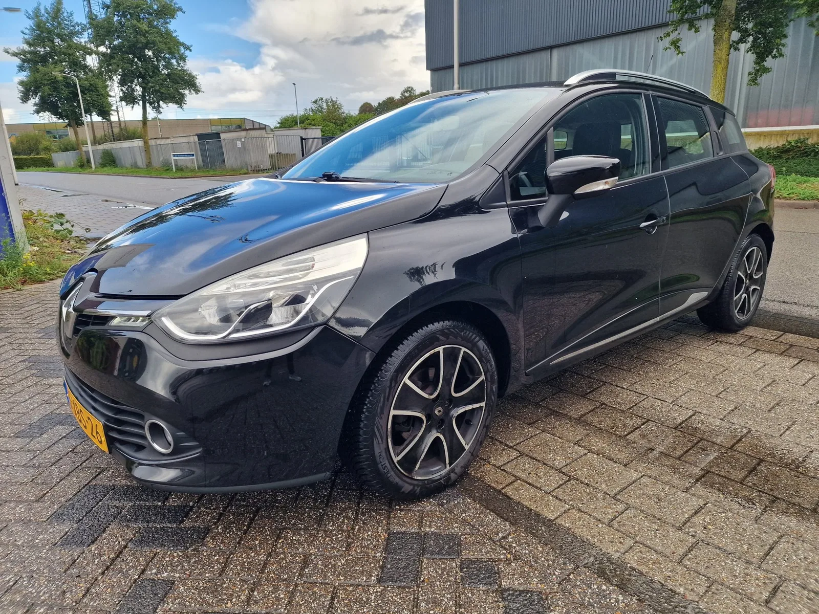 Renault Clio (2014) — foto 1