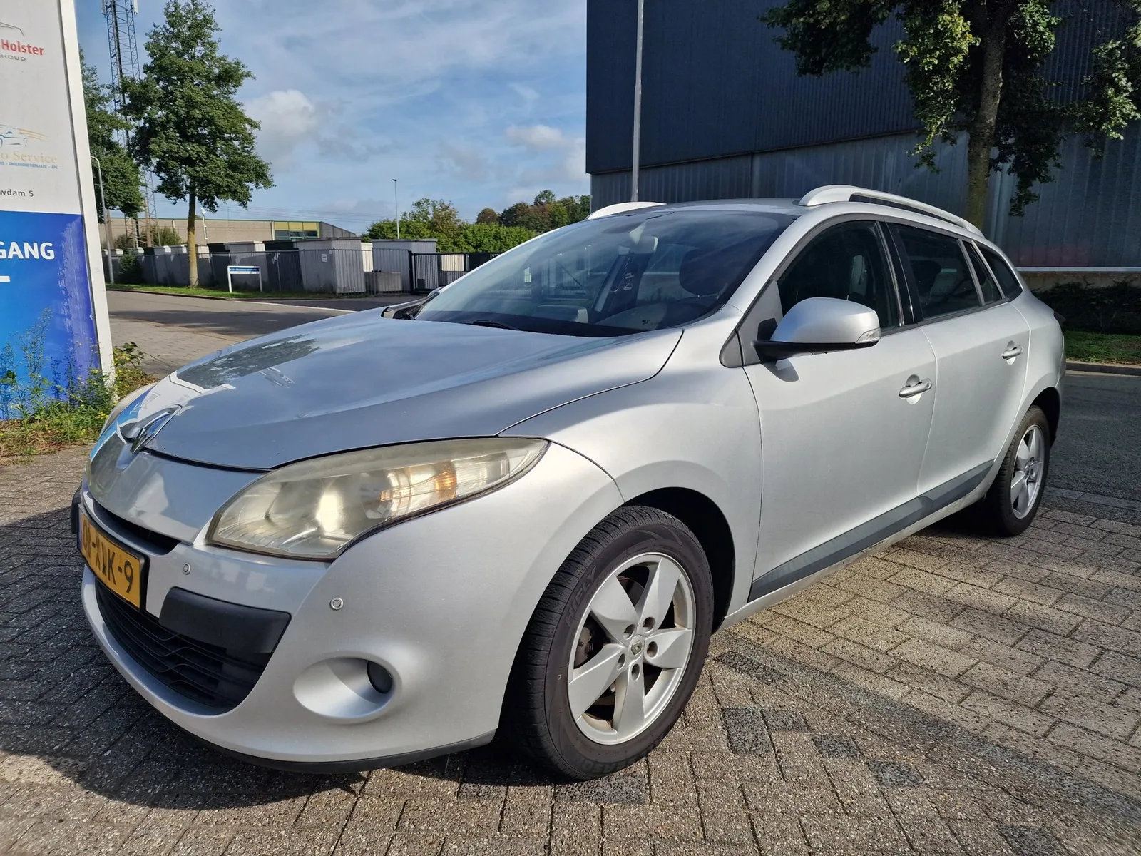 Renault Mégane (2010) — foto 1