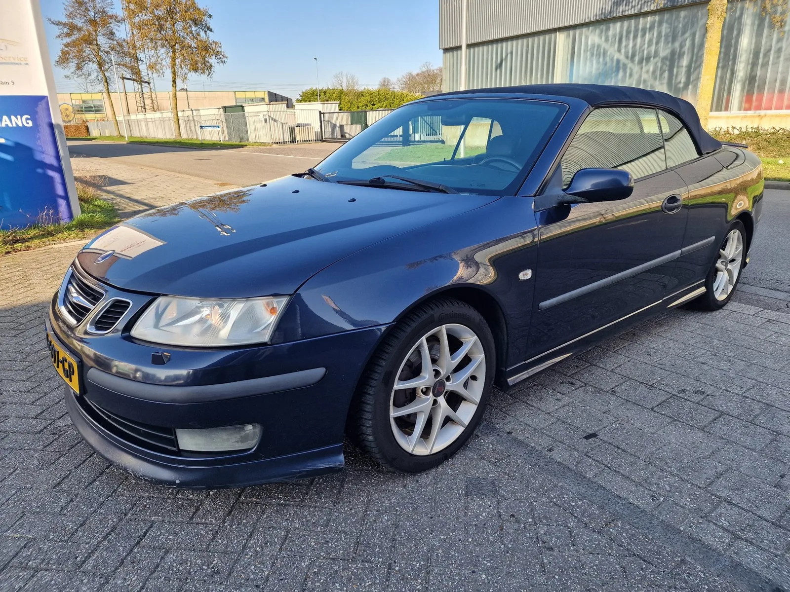 Saab 9-3 (2004) — foto 1