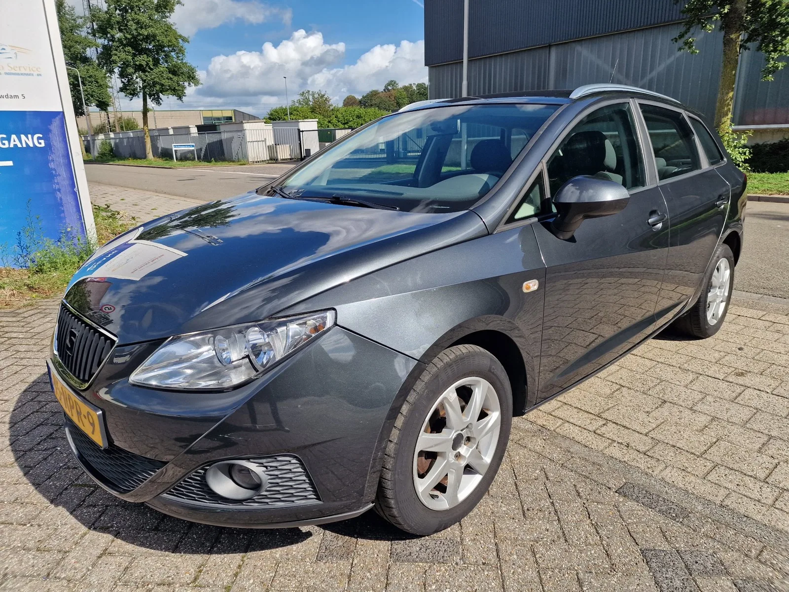 SEAT Ibiza (2010) — foto 1