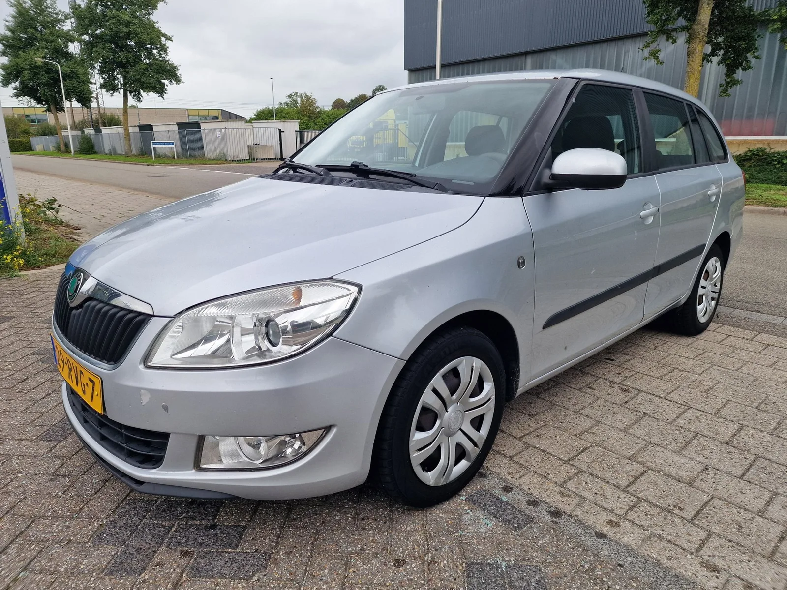 Škoda Fabia (2011) — foto 1