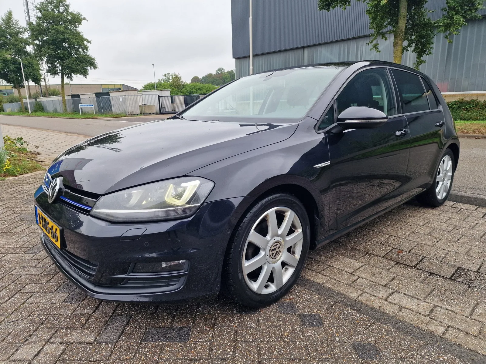 Volkswagen Golf (2014) — foto 1