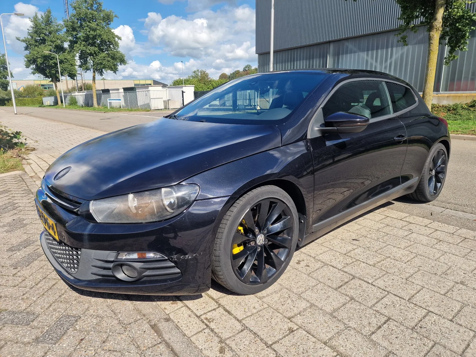 Volkswagen Scirocco (2010) — foto 1