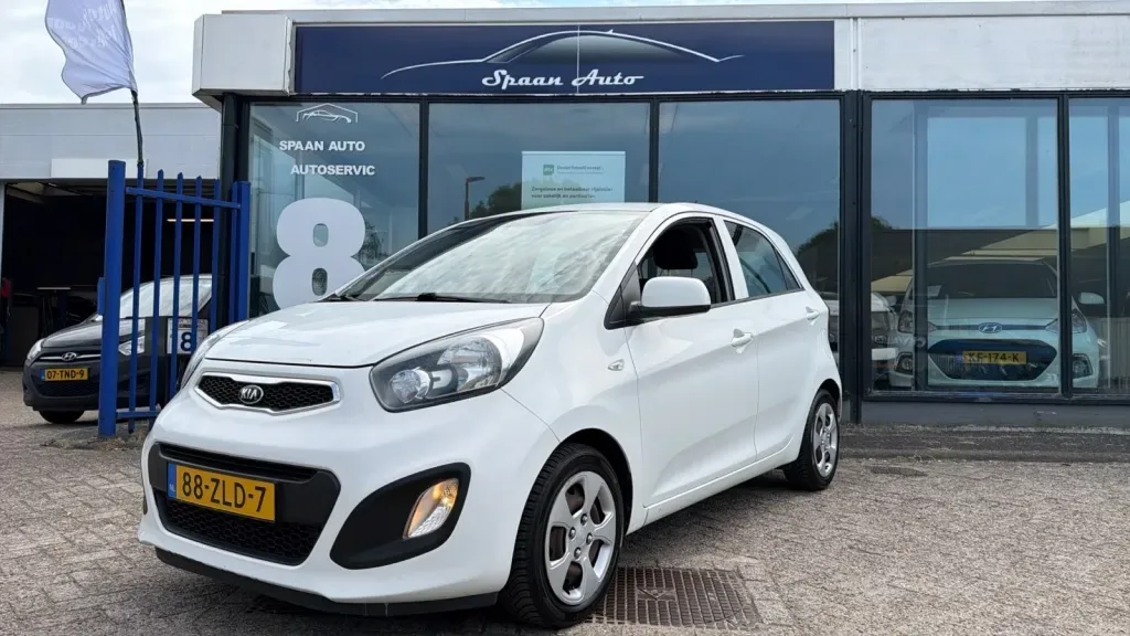 Kia Picanto (2012) — foto 1