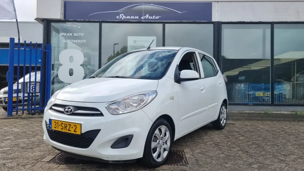 Hyundai i10 (2011) — foto 1