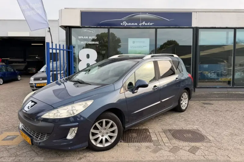 Peugeot 308 (2008)