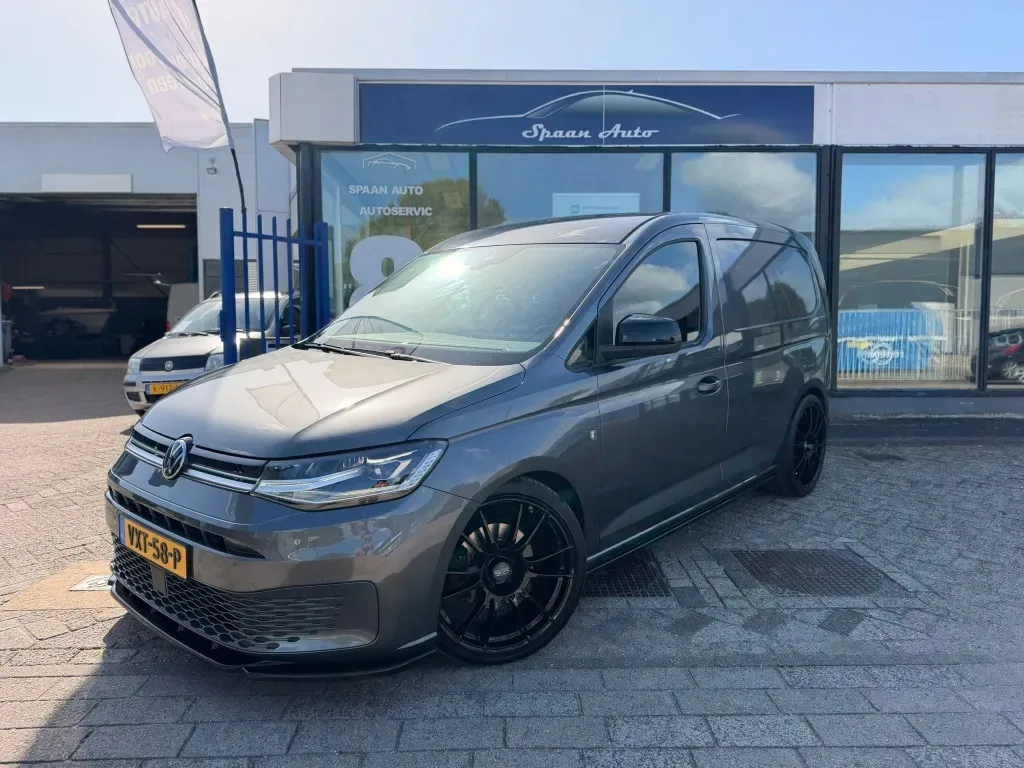 Volkswagen Caddy (2023) — foto 1