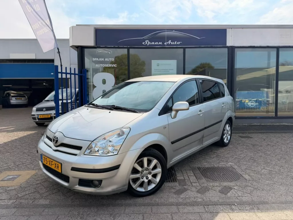 Toyota Verso (2007) — foto 1