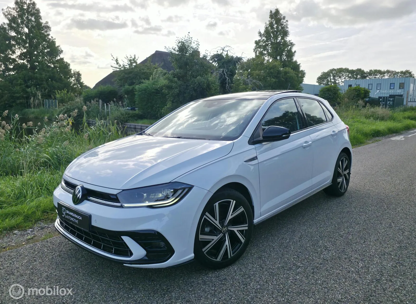 Volkswagen Polo (2022) — foto 1